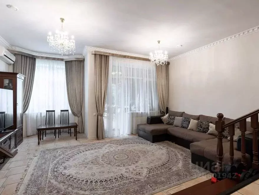 Таунхаус в Москва д. Сосенки, ул. Березовая, 13 (203 м) - Фото 1