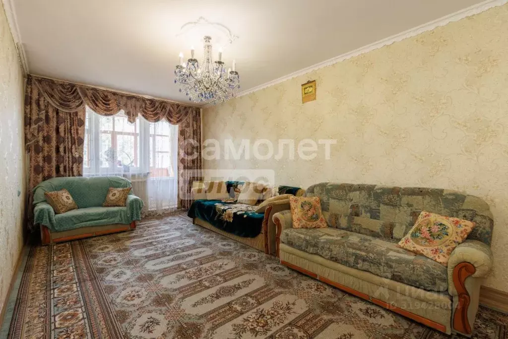3-к кв. Брянская область, Брянск Авиационная ул., 34 (98.6 м) - Фото 0