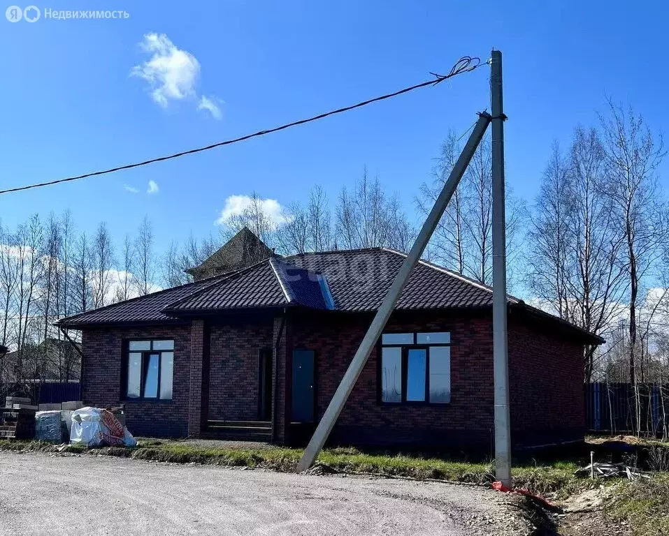 Дом в Пениковское сельское поселение, деревня Куккузи (127 м) - Фото 1