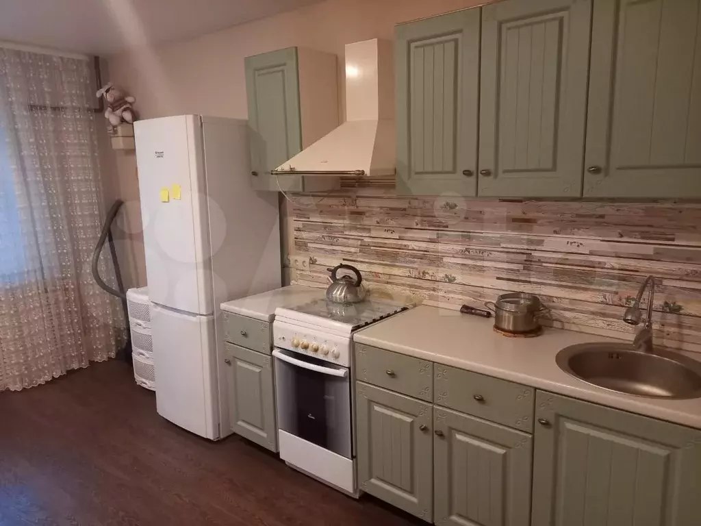 1-к. квартира, 50 м, 1/6 эт. - Фото 0
