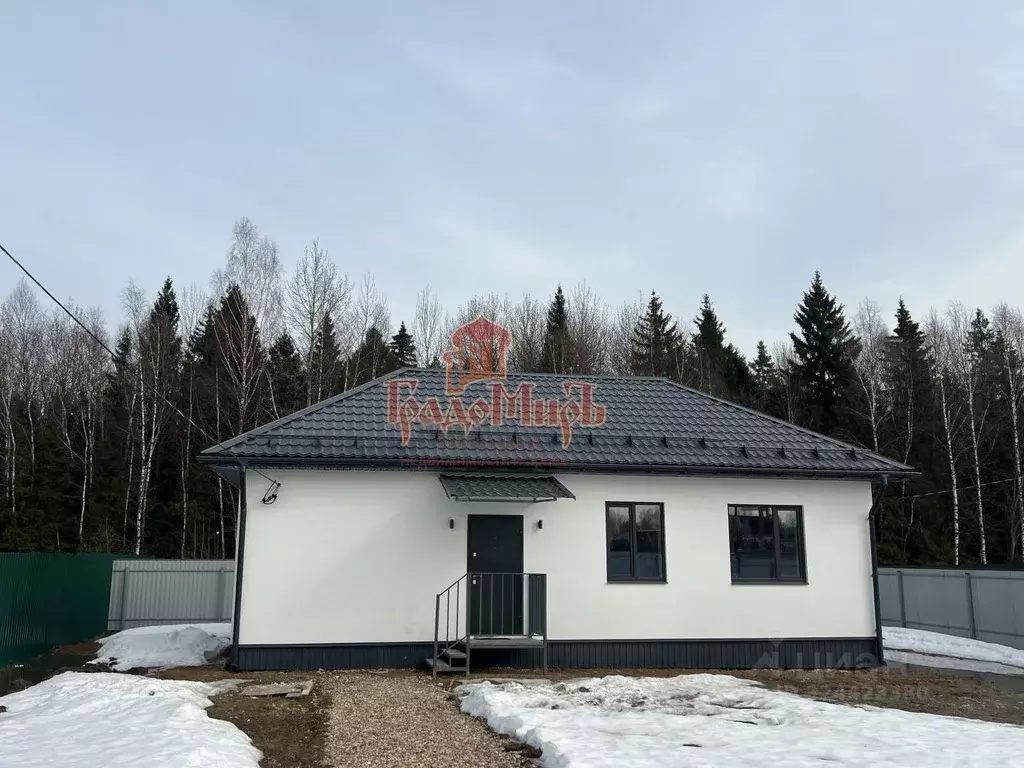 Дом в Московская область, Сергиево-Посадский городской округ, д. ... - Фото 1