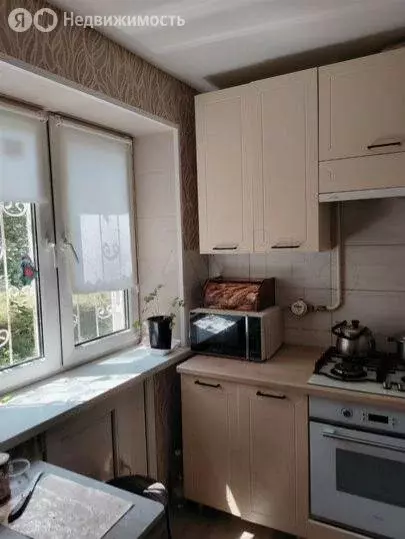 2-комнатная квартира: Губкин, улица Кирова, 46 (44.1 м) - Фото 1