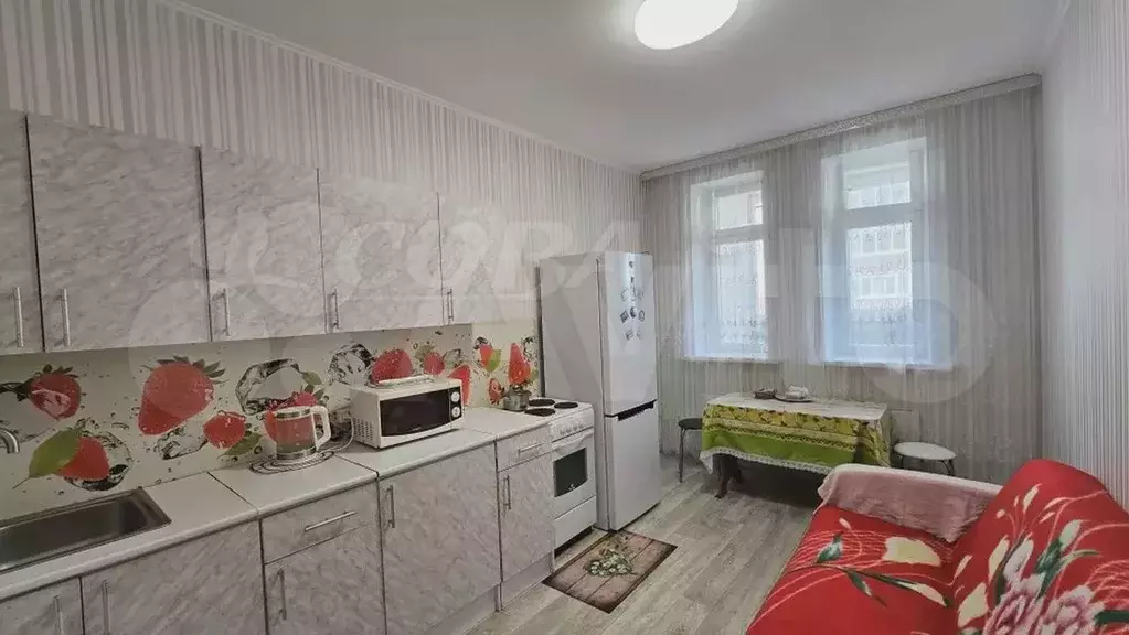 1-к. квартира, 45 м, 9/16 эт. - Фото 1