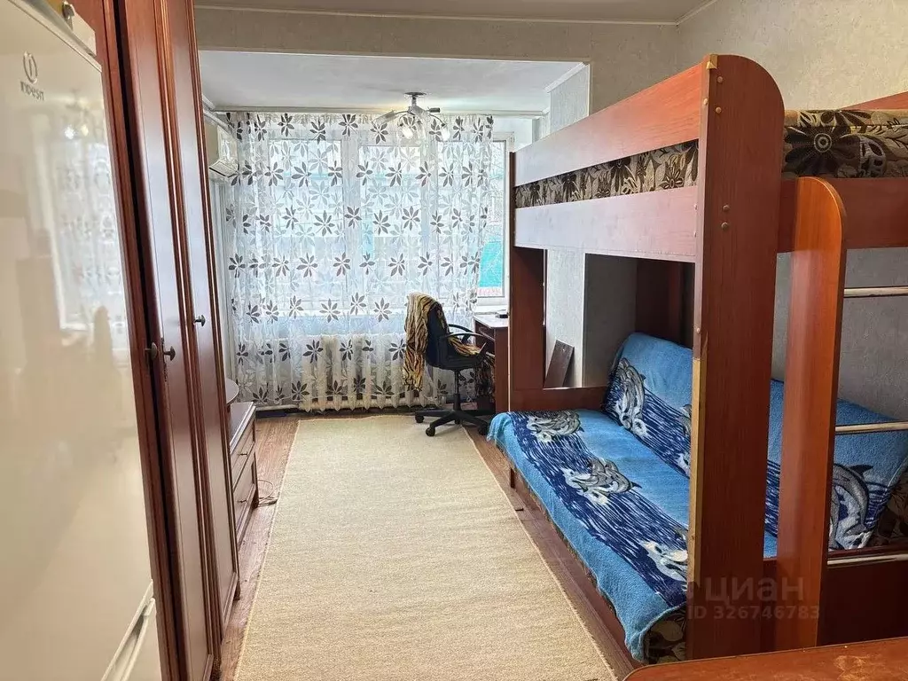 Комната Омская область, Омск ул. Декабристов, 157 (14.0 м) - Фото 2