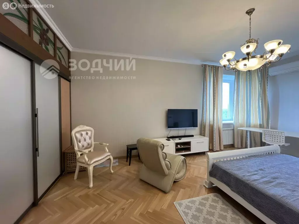4-комнатная квартира: Чебоксары, улица Афанасьева, 9к5 (155.4 м) - Фото 2