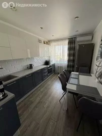 3-комнатная квартира: Воронеж, улица Моисеева, 9Б (107.1 м) - Фото 0