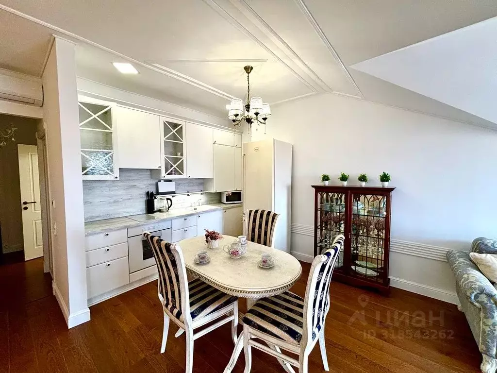 Студия Краснодарский край, Геленджик Крымская ул., 22к18 (47.0 м) - Фото 0