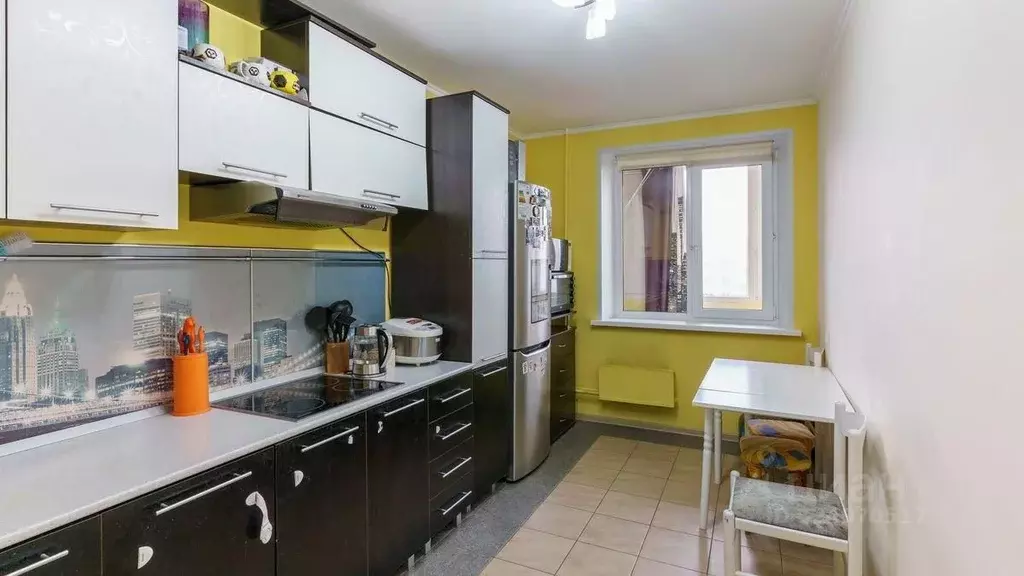 1-к кв. Тюменская область, Тюмень ул. Монтажников, 17к1 (43.7 м) - Фото 1