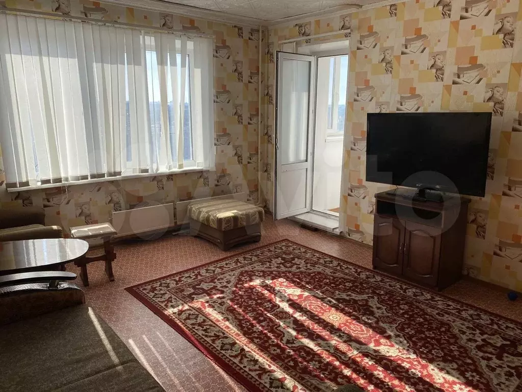 3-к. квартира, 70м, 14/18эт. - Фото 1