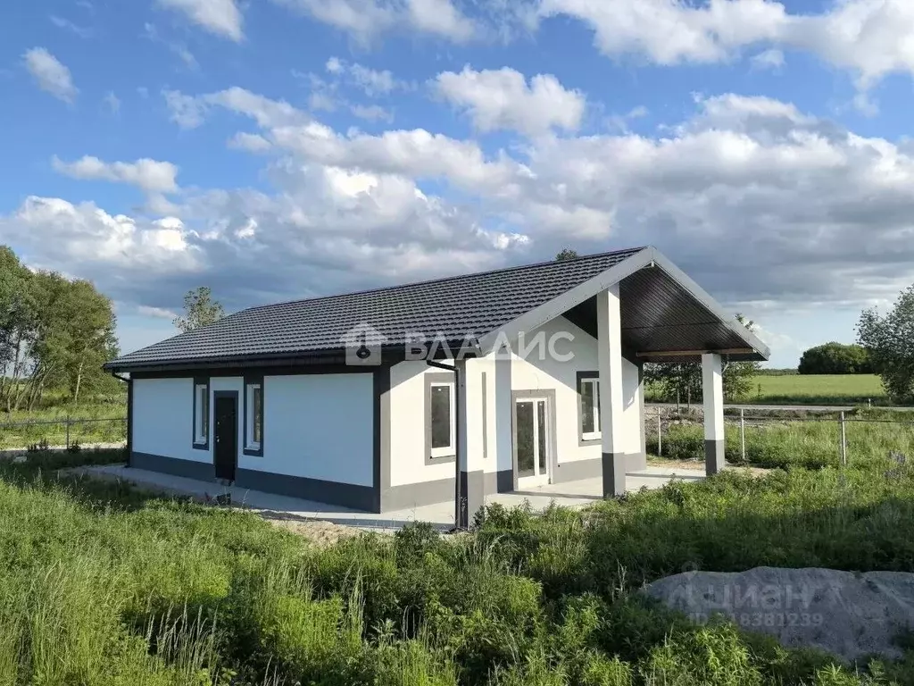 Дом в Калининградская область, Гурьевский муниципальный округ, пос. ... - Фото 1