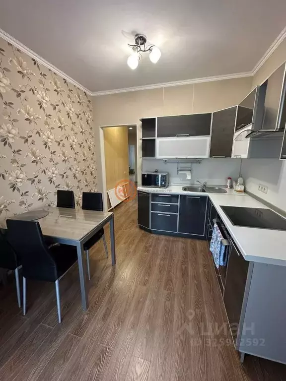 2-к кв. Тюменская область, Тюмень ул. Московский Тракт, 87 (59.5 м) - Фото 1