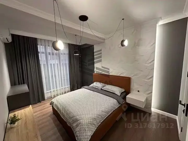 2-к кв. Татарстан, Казань ул. Лобачевского, 8 (90.0 м) - Фото 0