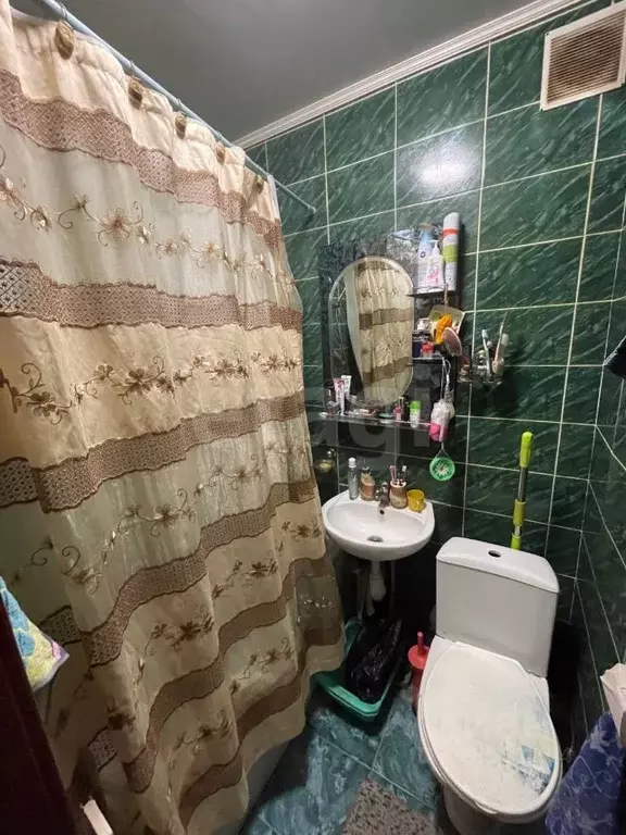 2-к кв. Сахалинская область, Холмск ул. Александра Матросова, 8Д (45.3 ... - Фото 1