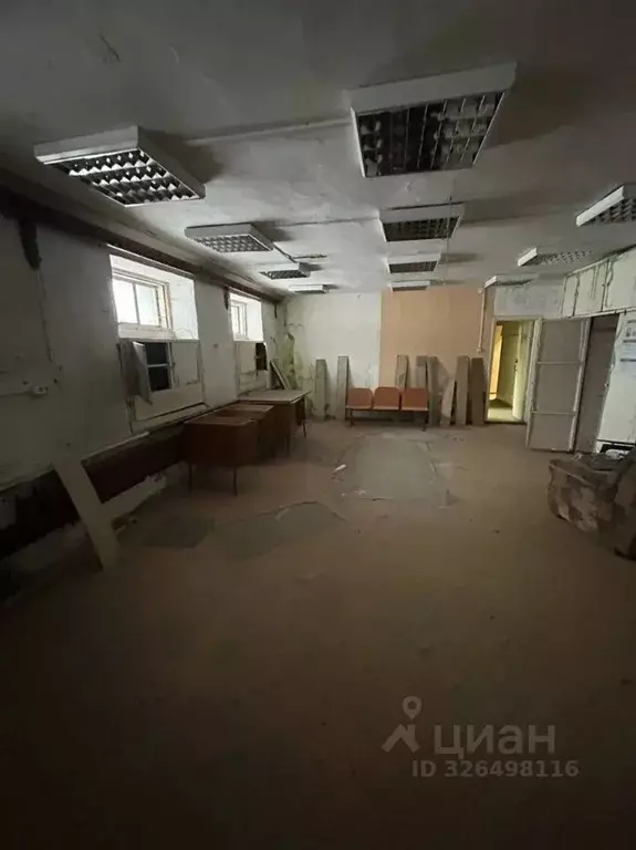 Помещение свободного назначения в Кемеровская область, Яшкино пгт ул. ... - Фото 1