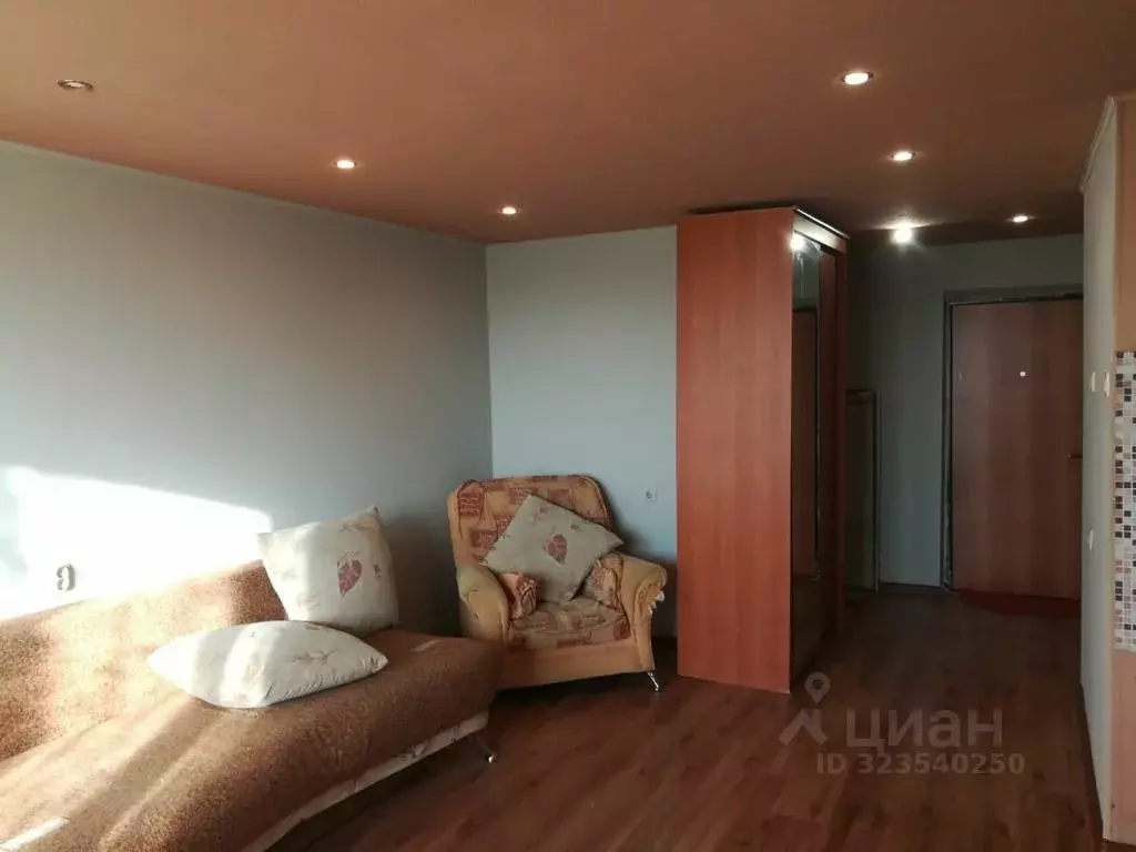 Студия Свердловская область, Екатеринбург ул. Учителей, 8 (30.0 м) - Фото 2