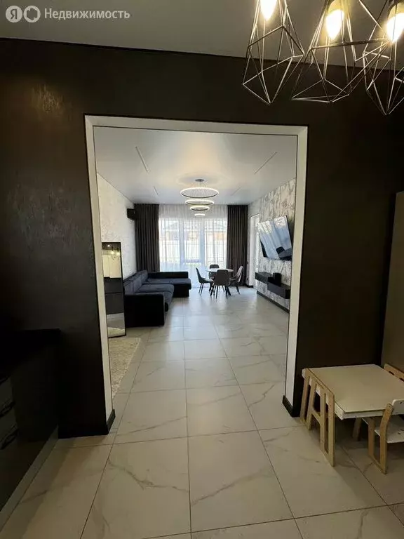Дом в посёлок Южный, улица Академика Курчатова, 5 (161 м) - Фото 1