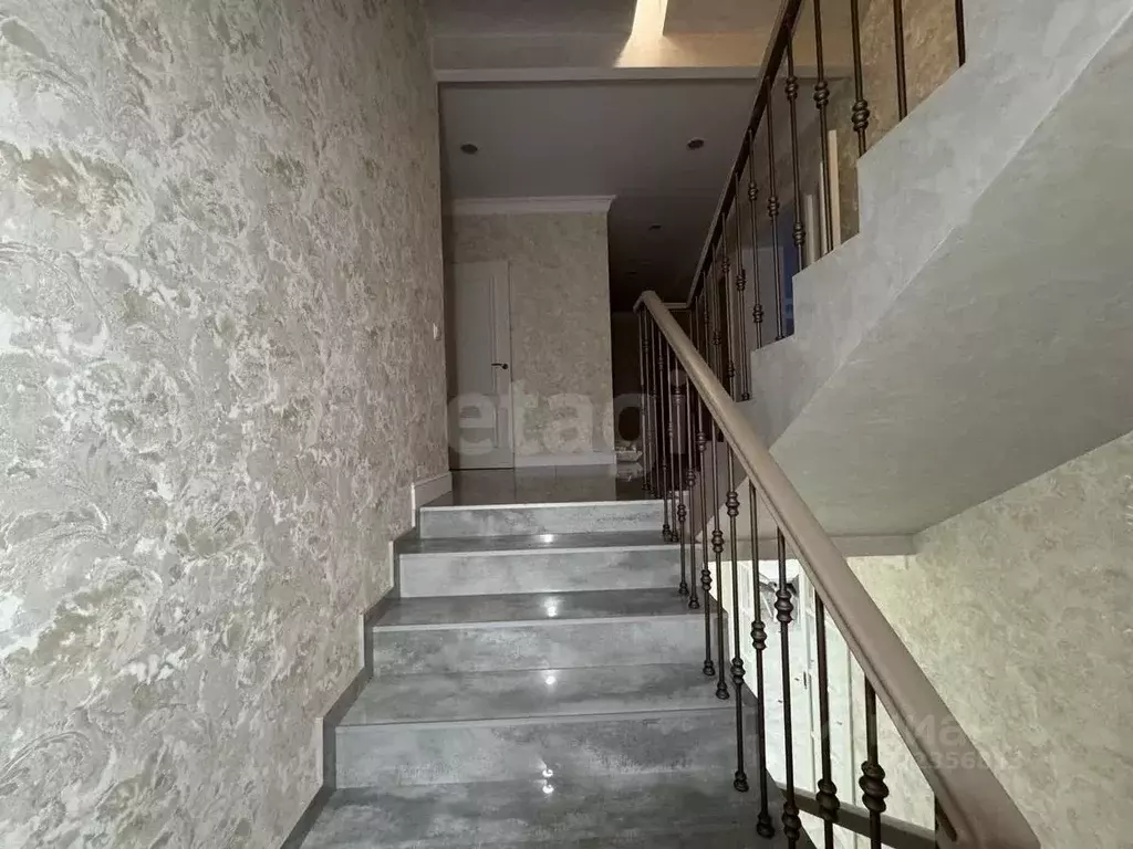 Дом в Северная Осетия, Владикавказ ул. Академика Березова, 19 (400 м) - Фото 1