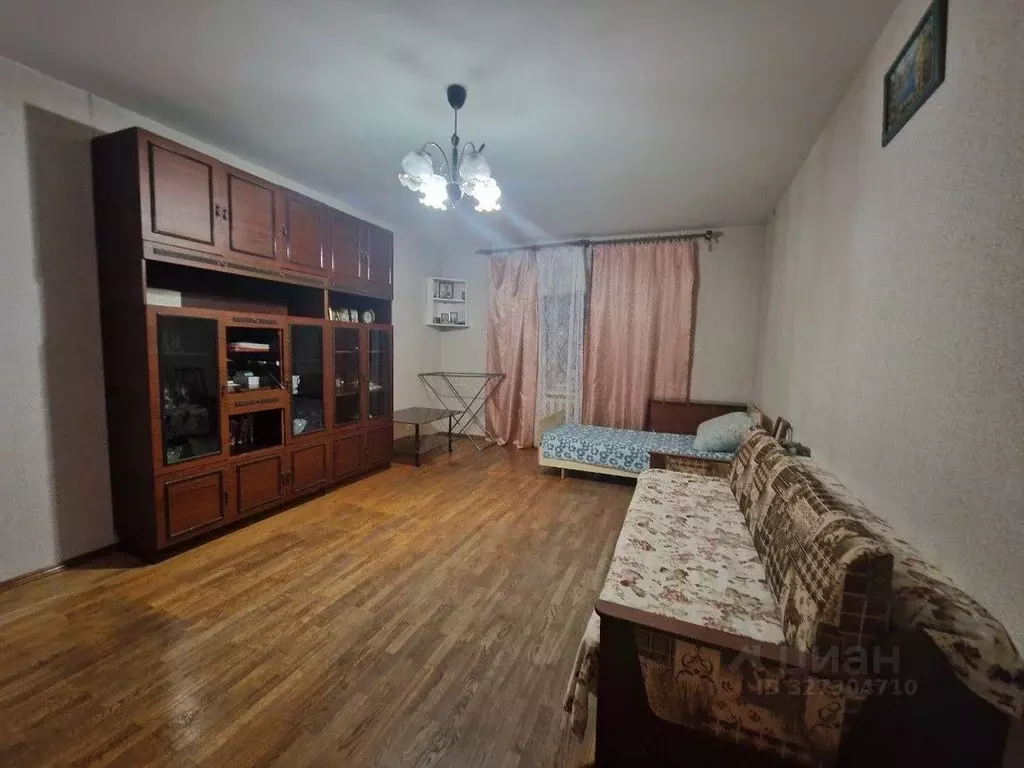 1-к кв. Волгоградская область, Волгоград Ярославская ул., 10 (49.1 м) - Фото 1