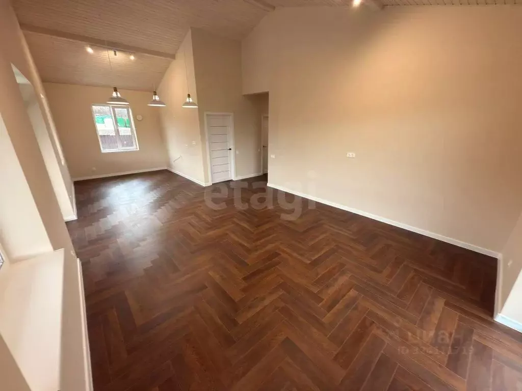 Дом в Крым, Симферопольский район, с. Доброе ул. Сливовая (120 м) - Фото 0