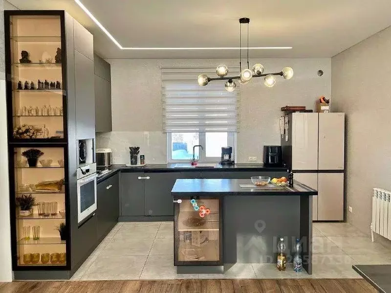 Дом в Пензенская область, Пензенский район, Богословский сельсовет, с. ... - Фото 1