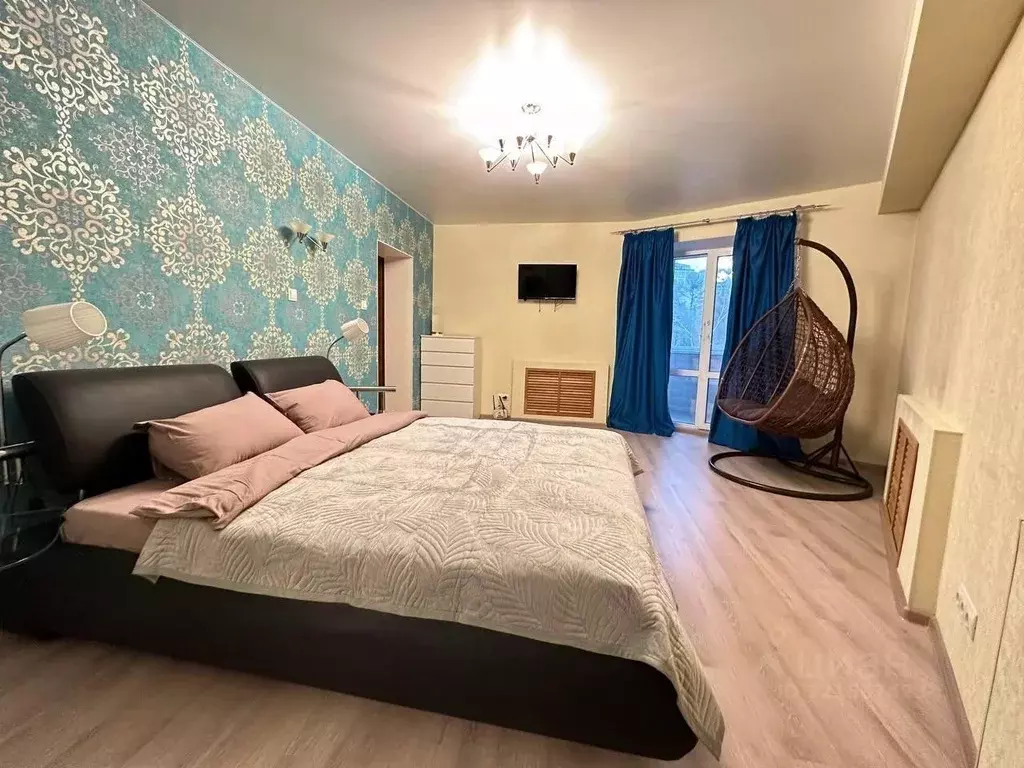 4-к кв. Приморский край, Владивосток Комсомольская ул., 27Д (130.0 м) - Фото 1