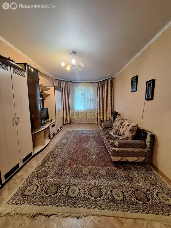 3-комнатная квартира: Оренбург, Пушкинская улица, 11 (70 м) - Фото 1