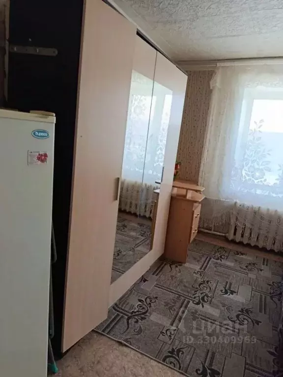 Комната Омская область, Омск Бульварная ул., 2А (16.0 м) - Фото 1