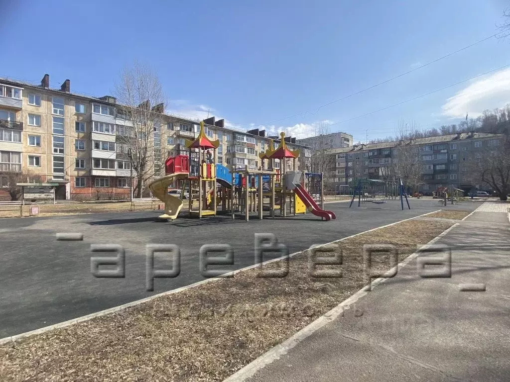 2-к кв. Красноярский край, Красноярск Парашютная ул., 78 (48.7 м) - Фото 0