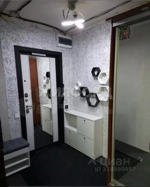 3-к кв. Томская область, Томск Сибирская ул., 104 (66.5 м) - Фото 0