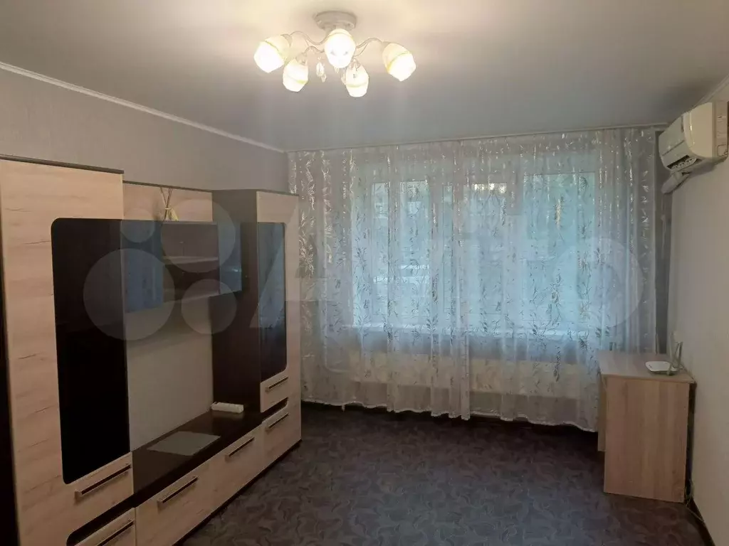1-к. квартира, 35 м, 1/9 эт. - Фото 0