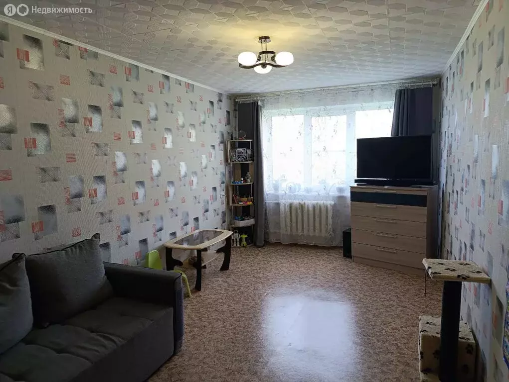 2-комнатная квартира: деревня Курковицы, 1 (47.2 м) - Фото 1
