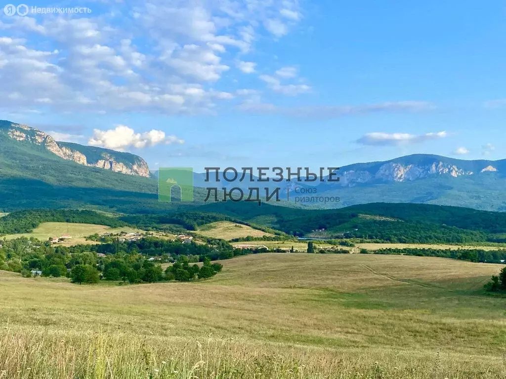 Дом в Бахчисарайский район, село Голубинка (311 м) - Фото 2