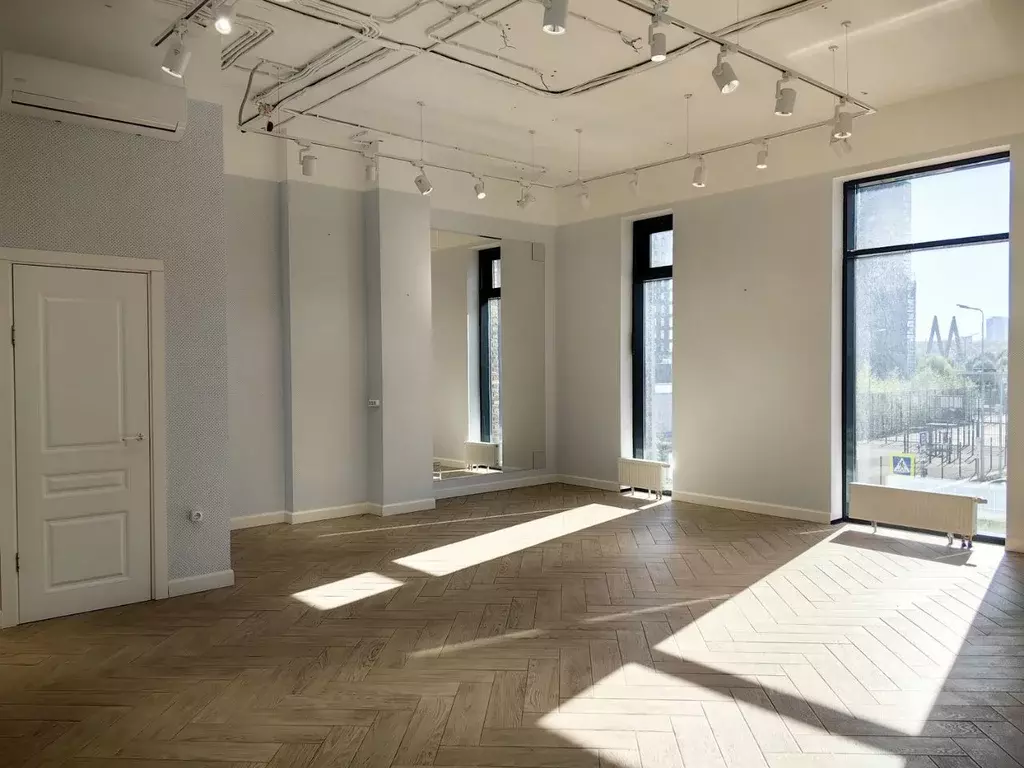 Помещение свободного назначения в Татарстан, Казань ул. Алексея ... - Фото 0