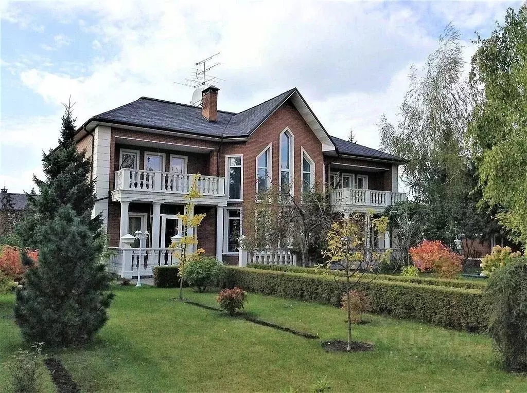 Дом в Московская область, Одинцовский городской округ, с. Знаменское  ... - Фото 1