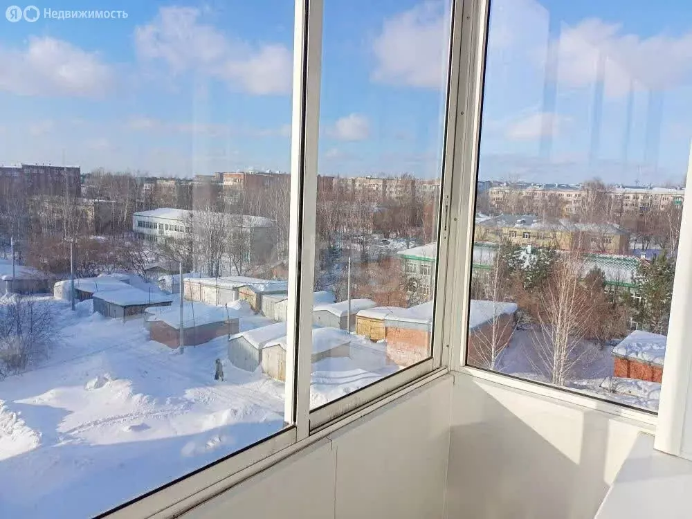 1-комнатная квартира: Анжеро-Судженск, улица Ломоносова, 1А (43.7 м) - Фото 2