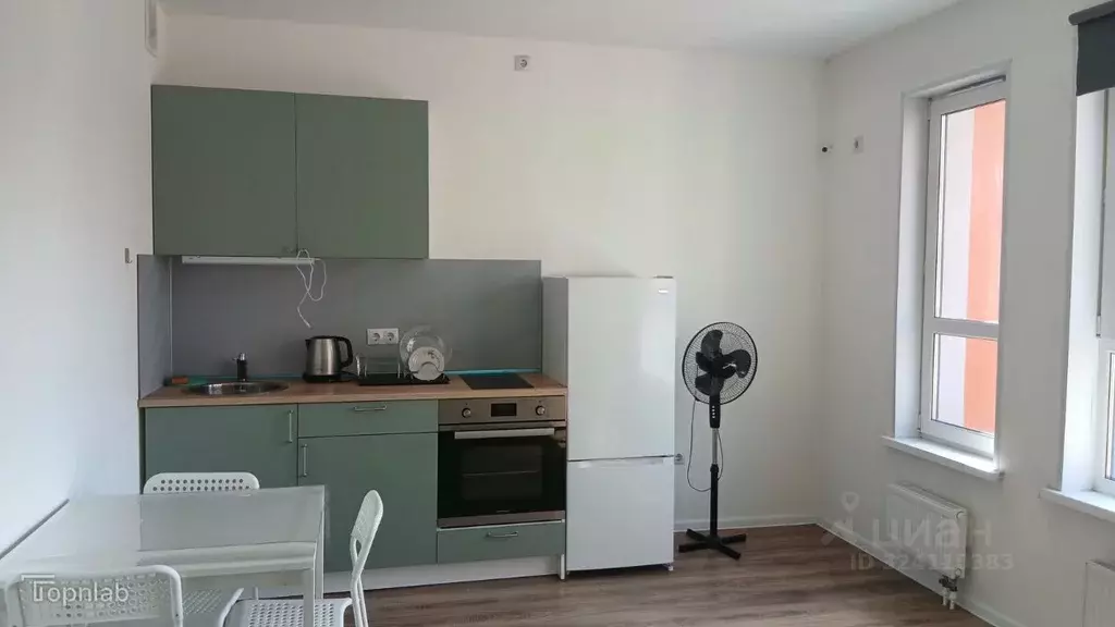 Студия Москва Десеновское поселение, ул. 3-я Нововатутинская, 2 (27.9 ... - Фото 1