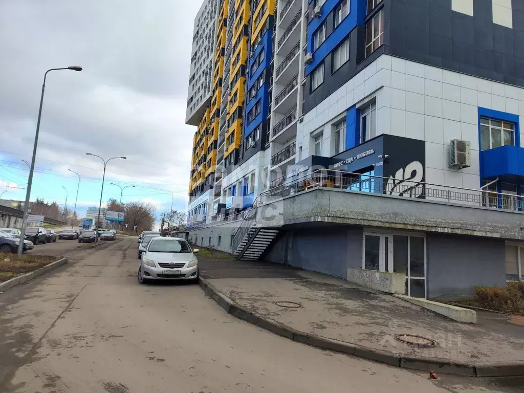 Помещение свободного назначения в Пензенская область, Пенза просп. ... - Фото 1