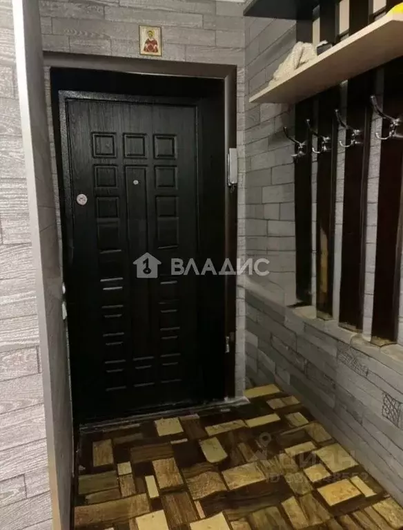 3-к кв. Белгородская область, Белгород Садовая ул., 102б (62.0 м) - Фото 1