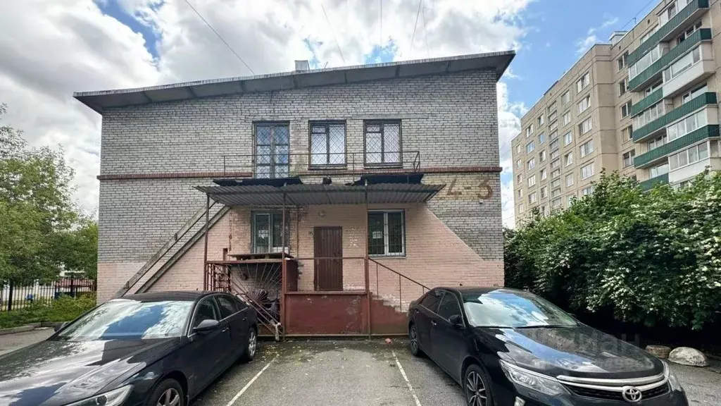 Помещение свободного назначения в Санкт-Петербург просп. Юрия ... - Фото 1