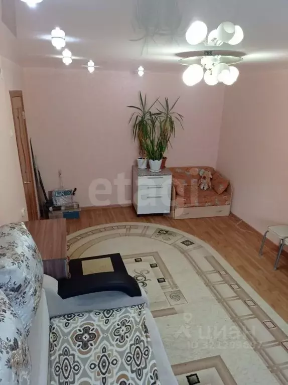 1-к кв. Вологодская область, Череповец Остинская ул., 5 (35.5 м) - Фото 0