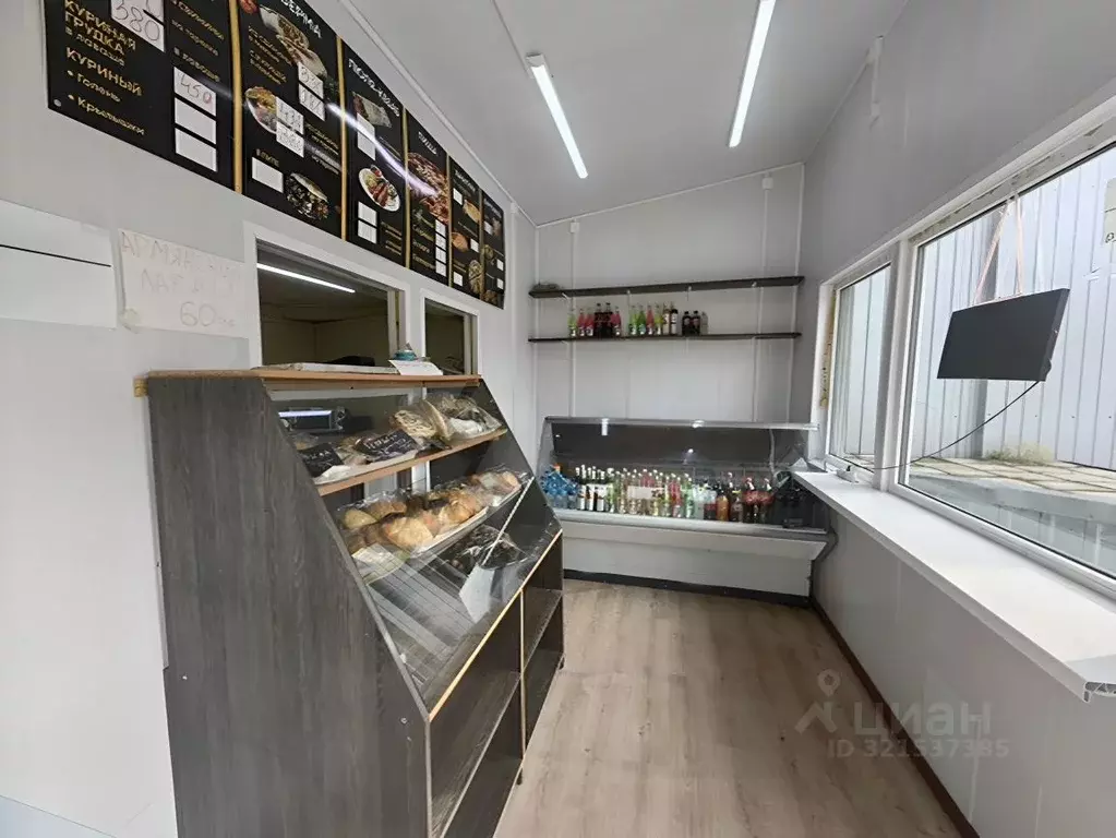 Торговая площадь в Ленинградская область, Волховский район, ... - Фото 2