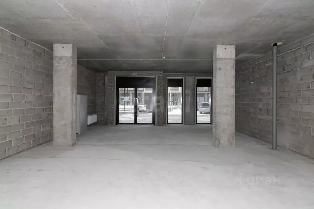 Торговая площадь в Тюменская область, Тюмень ДОК мкр, ул. Воронинская, ... - Фото 1