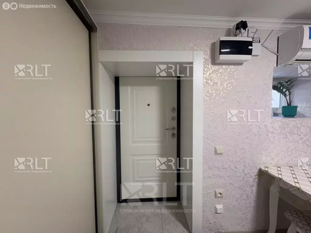 1-комнатная квартира: Махачкала, проспект Петра I, 32А (36 м) - Фото 1