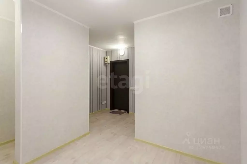 Студия Кемеровская область, Новокузнецк просп. Дружбы, 32 (13.7 м) - Фото 1