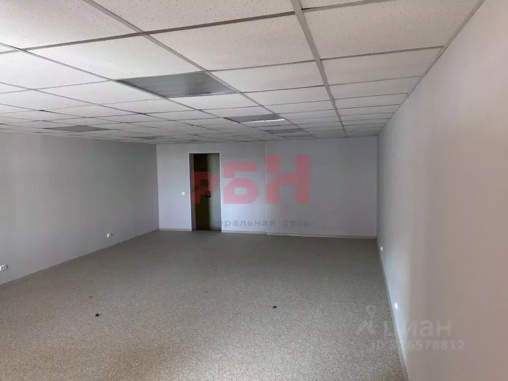 Офис в Тюменская область, Тюмень ул. 30 лет Победы, 103 (86 м) - Фото 0