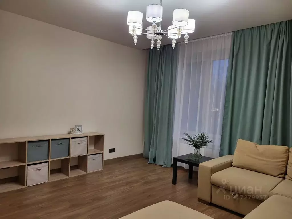1-к кв. Свердловская область, Екатеринбург ул. Кузнецова, 21 (46.0 м) - Фото 0