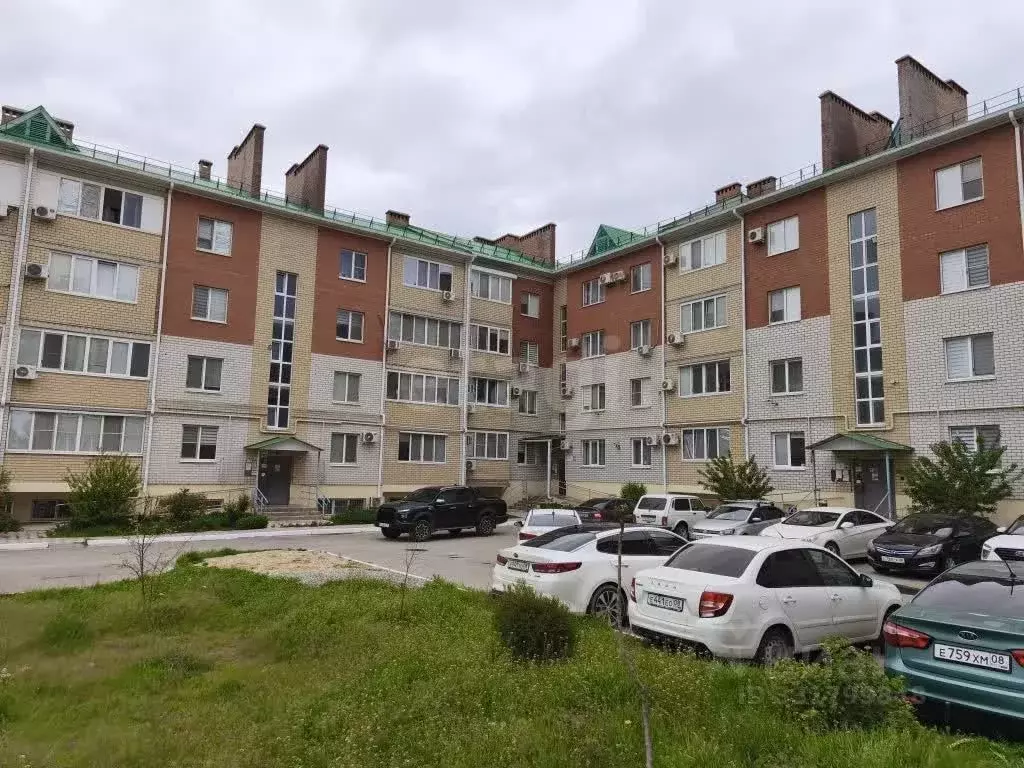 2-к кв. Калмыкия, Элиста Ипподромная ул., 100к2 (58.3 м) - Фото 1
