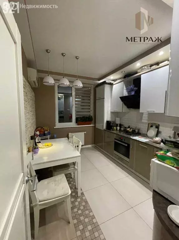 2-комнатная квартира: Феодосия, Симферопольское шоссе, 11к1 (63 м) - Фото 1