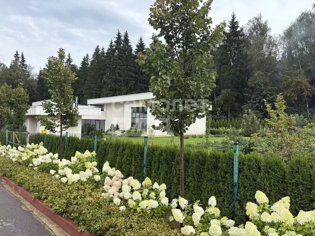 Коттедж в Москва д. Лужки, Лужки СНТ, 9 (475 м) - Фото 1