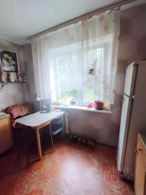 1-к кв. Саратовская область, Саратов Томская ул., 14 (37.5 м) - Фото 2